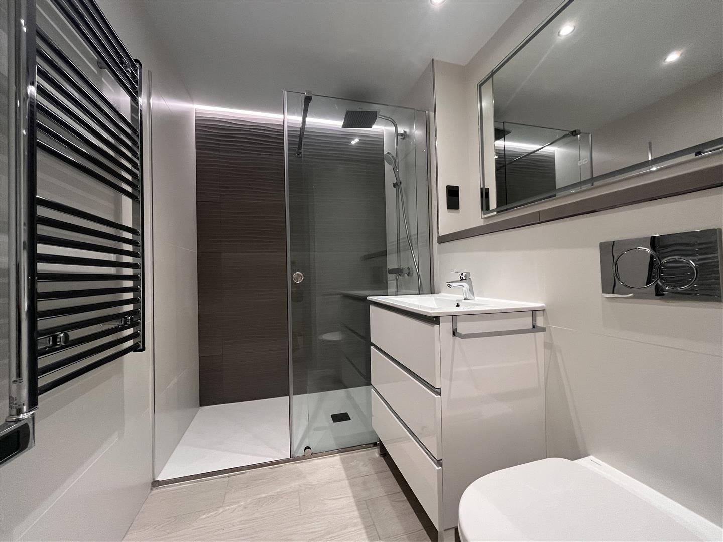 Image of Apartment - 1 Bathrooms for Rental in Marina Club-Gibraltar, Image 10